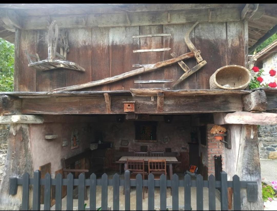 Casa Rural El Cotu En Onís Екстериор снимка