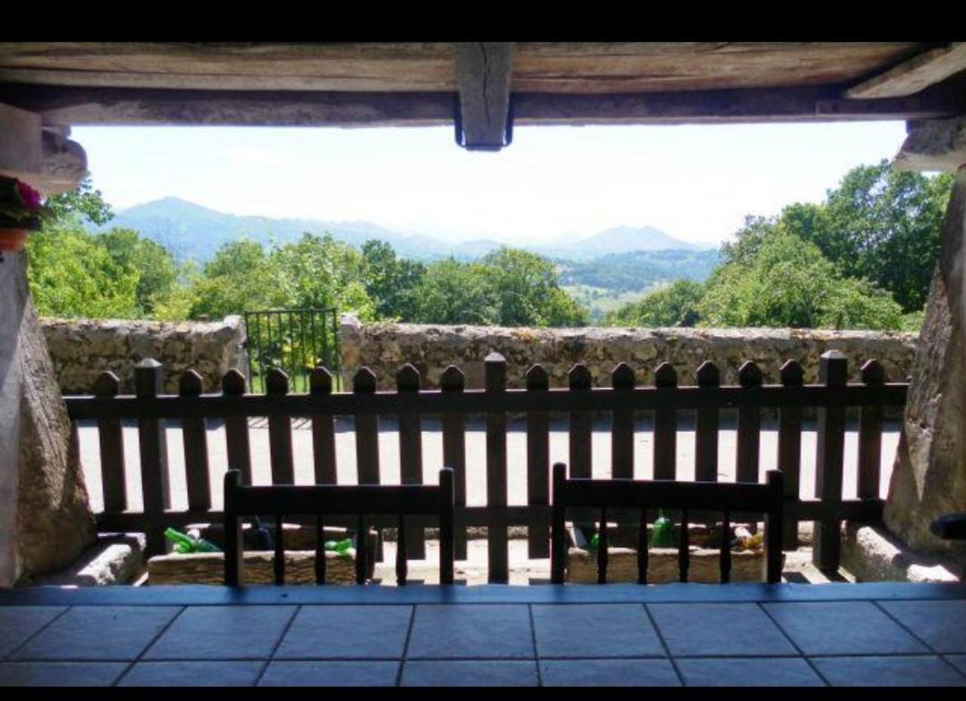Casa Rural El Cotu En Onís Екстериор снимка